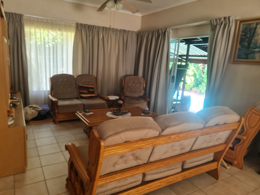 4 Bedroom Property for Sale in Safari Gardens North West